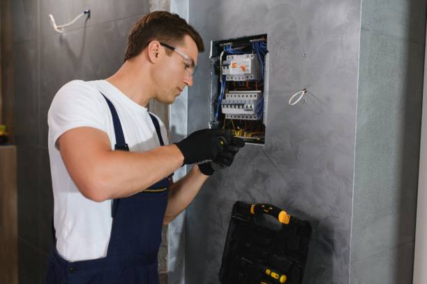 Best Licensed Electrician  in River Grove, IL